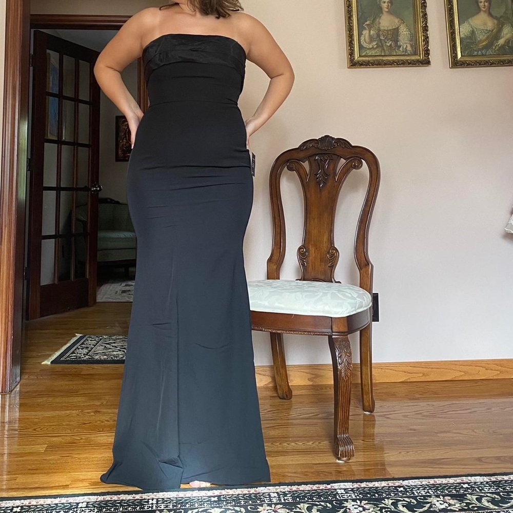 The Lulus Brilliantly Bold Black Strapless Mermaid size Medium